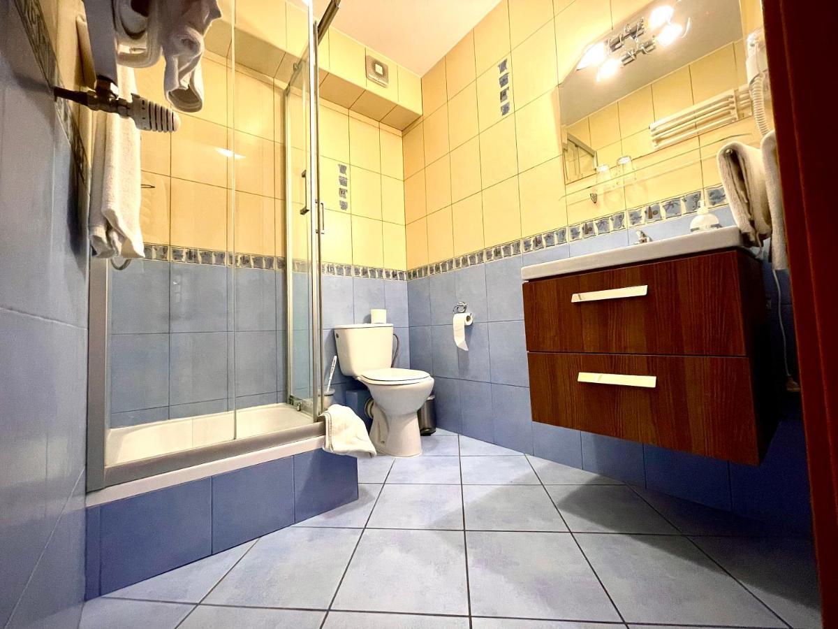 Hotel Dowhan Nowe Extérieur photo